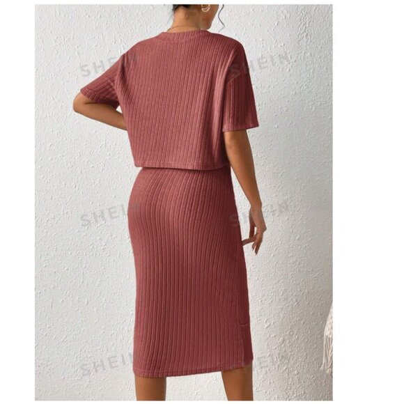 NWT SHEIN Frenchy Drop Shoulder Tee & Ribbed Knit Skirt Set Size M - Picture 2 of 6